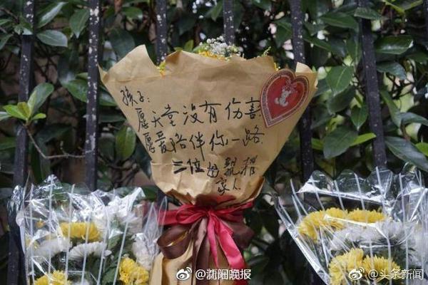伊普斯维奇官方：和40岁右后卫阿什利